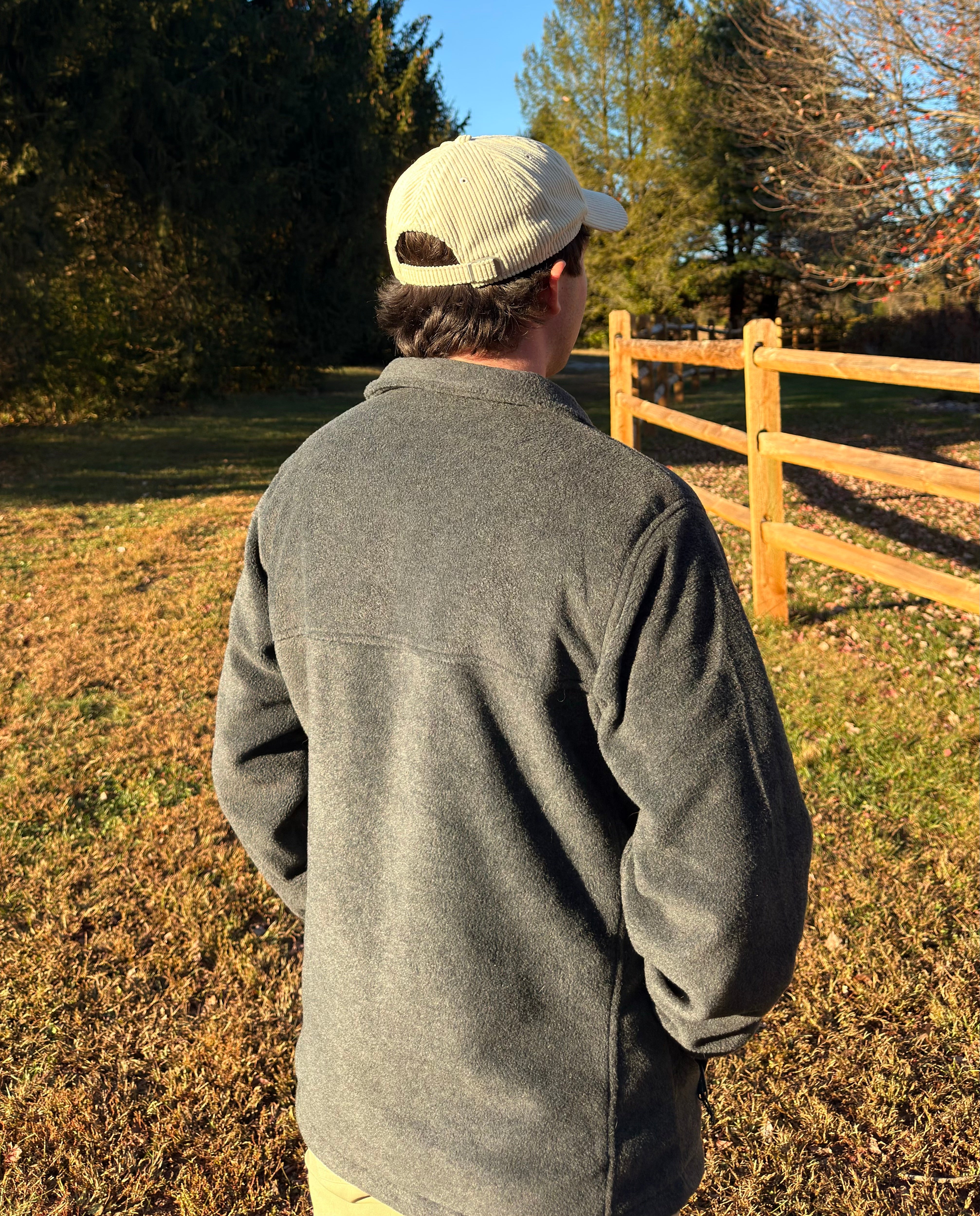 The Dogwood Columbia Fleece – Virginia Heritage Co.